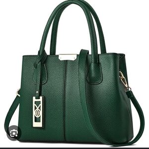 Elegant Green Handbag